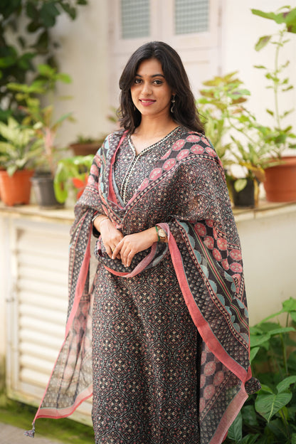 Ada Chanderi Printed Suit Set
