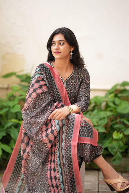 Ada Chanderi Printed Suit Set